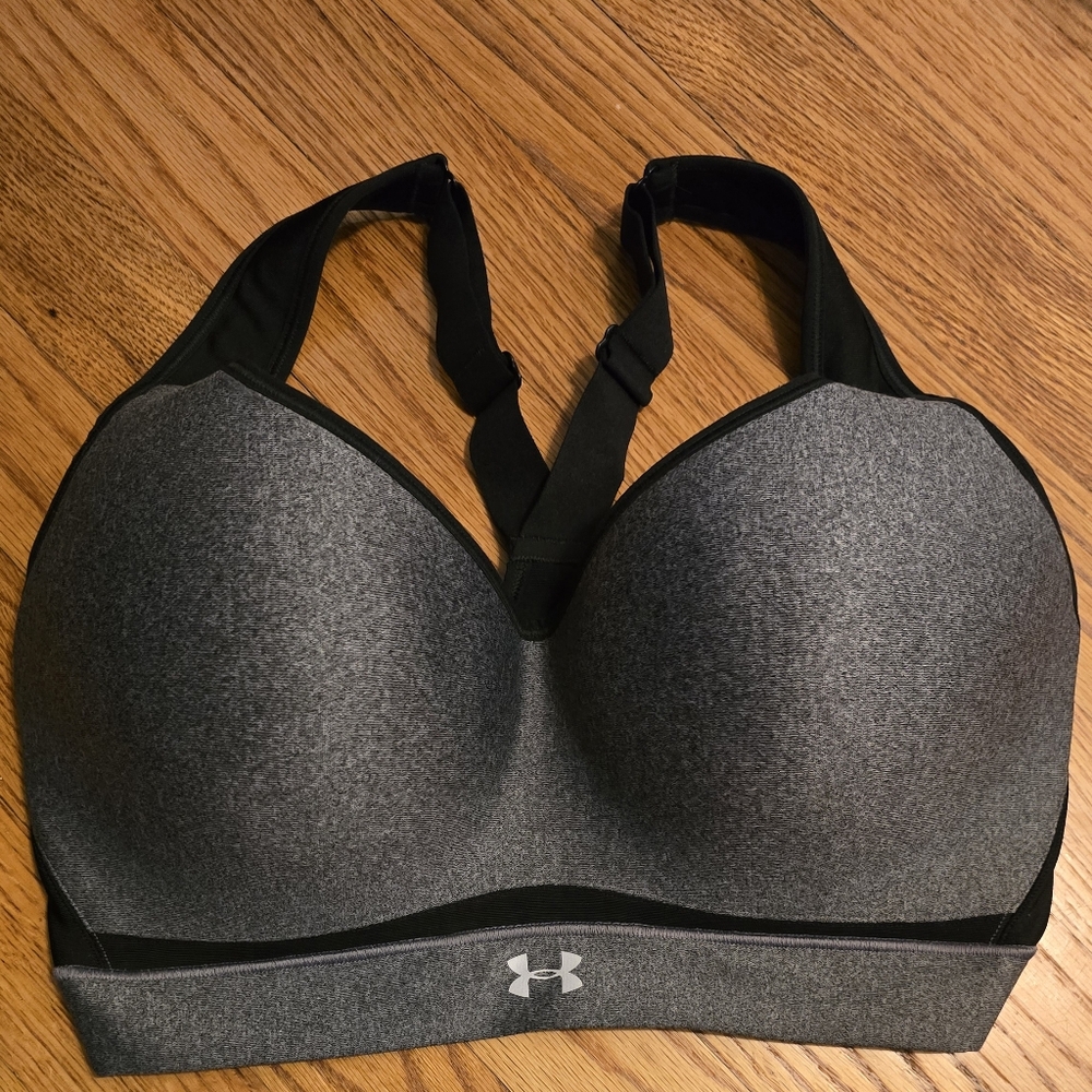 Under Armour Women's Gray Sports Bra